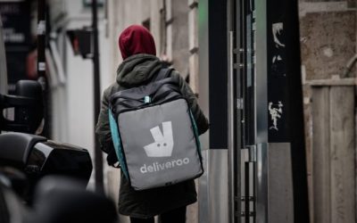 Uber Eats, Deliveroo Sign Charter to Stop Employing Illegals in France