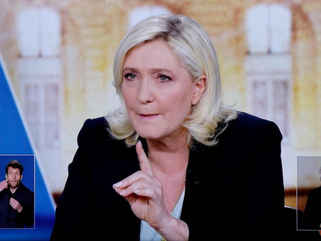 Le Pen Pushes Faltering Macron In Debate on Immigration, Islamism and Economy