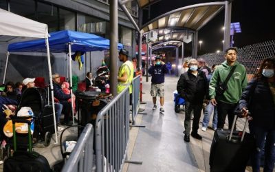 House Republicans, Democrats Beg Biden to Open U.S. Borders to Ukrainians