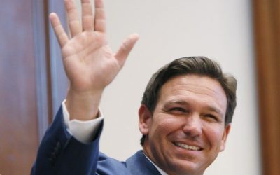 WATCH: Florida Gov. Ron DeSantis Gets Rock Star Reception at UFC 273 in Jacksonville