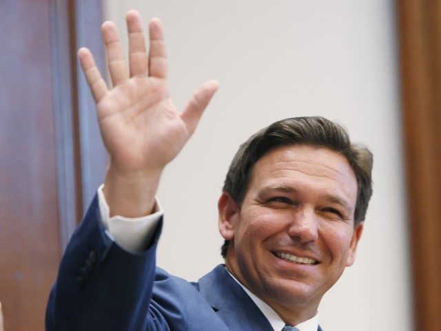 WATCH: Florida Gov. Ron DeSantis Gets Rock Star Reception at UFC 273 in Jacksonville