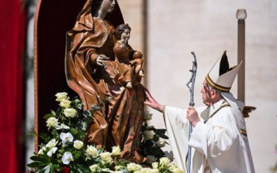 Pope Francis: We Need the Risen Christ More than Ever in this ‘Easter of War’