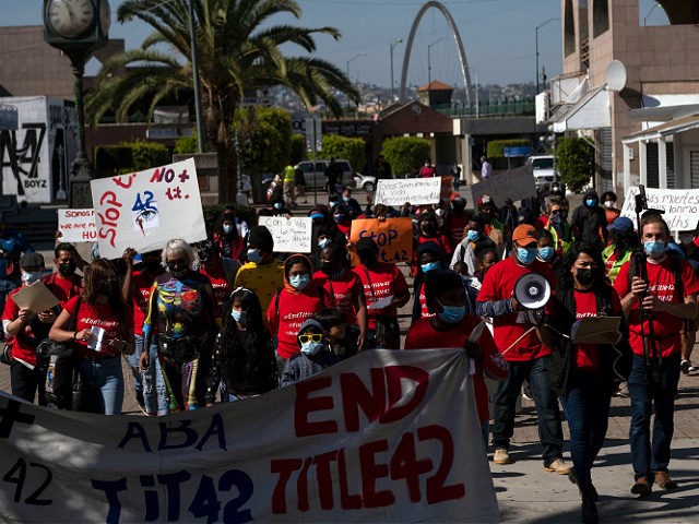 Democrats Blame GOP for Planned Title 42 Migrant Wave