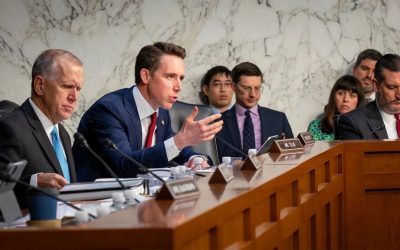 Josh Hawley smells trouble…